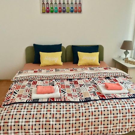 Regina'S Apartments Skopje Zewnętrze zdjęcie