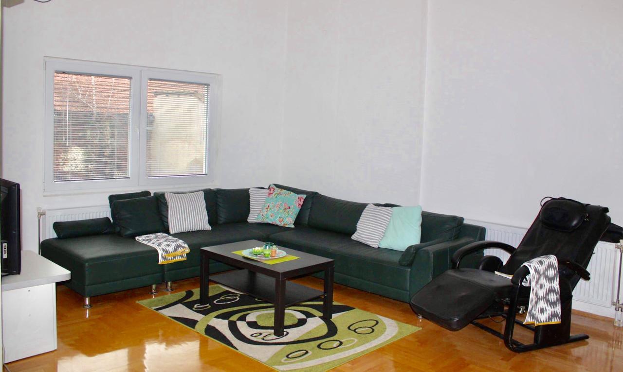 Regina'S Apartments Skopje Zewnętrze zdjęcie