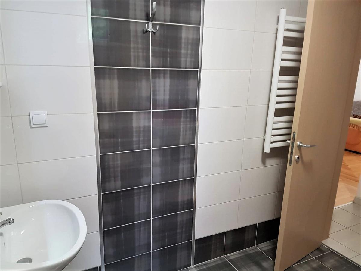 Regina'S Apartments Skopje Zewnętrze zdjęcie