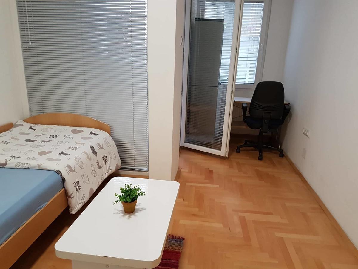 Regina'S Apartments Skopje Zewnętrze zdjęcie
