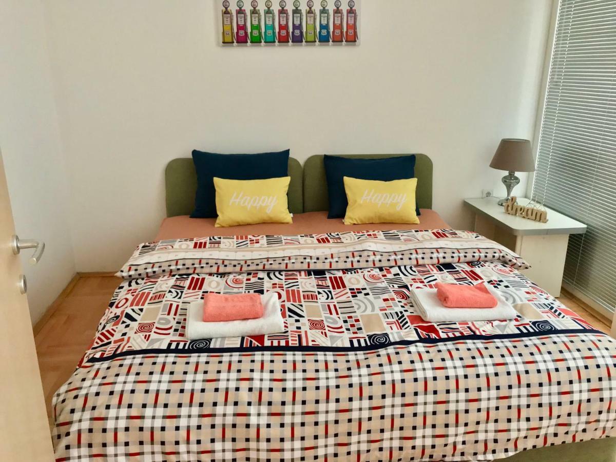 Regina'S Apartments Skopje Zewnętrze zdjęcie