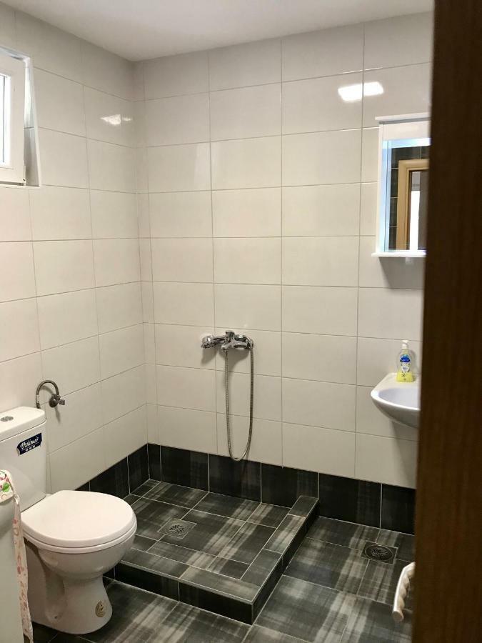 Regina'S Apartments Skopje Zewnętrze zdjęcie