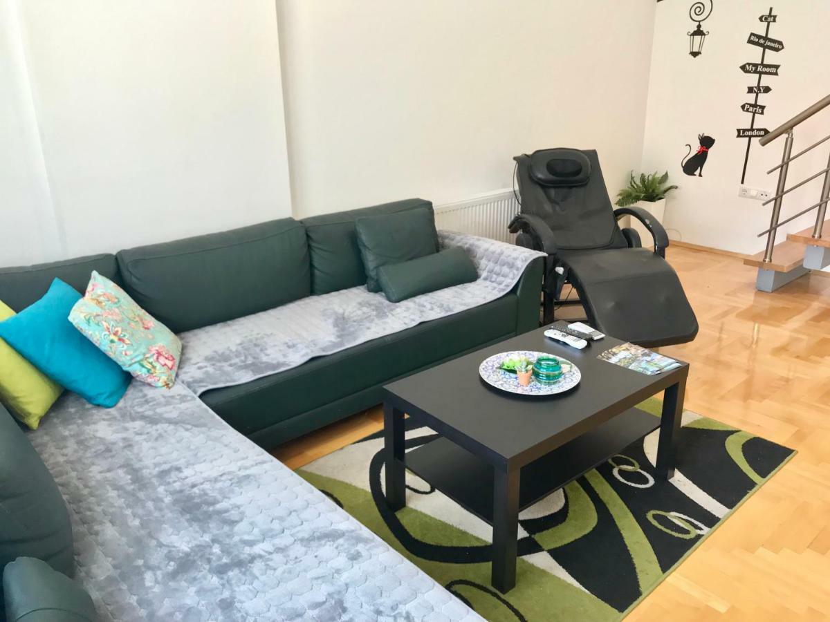 Regina'S Apartments Skopje Zewnętrze zdjęcie