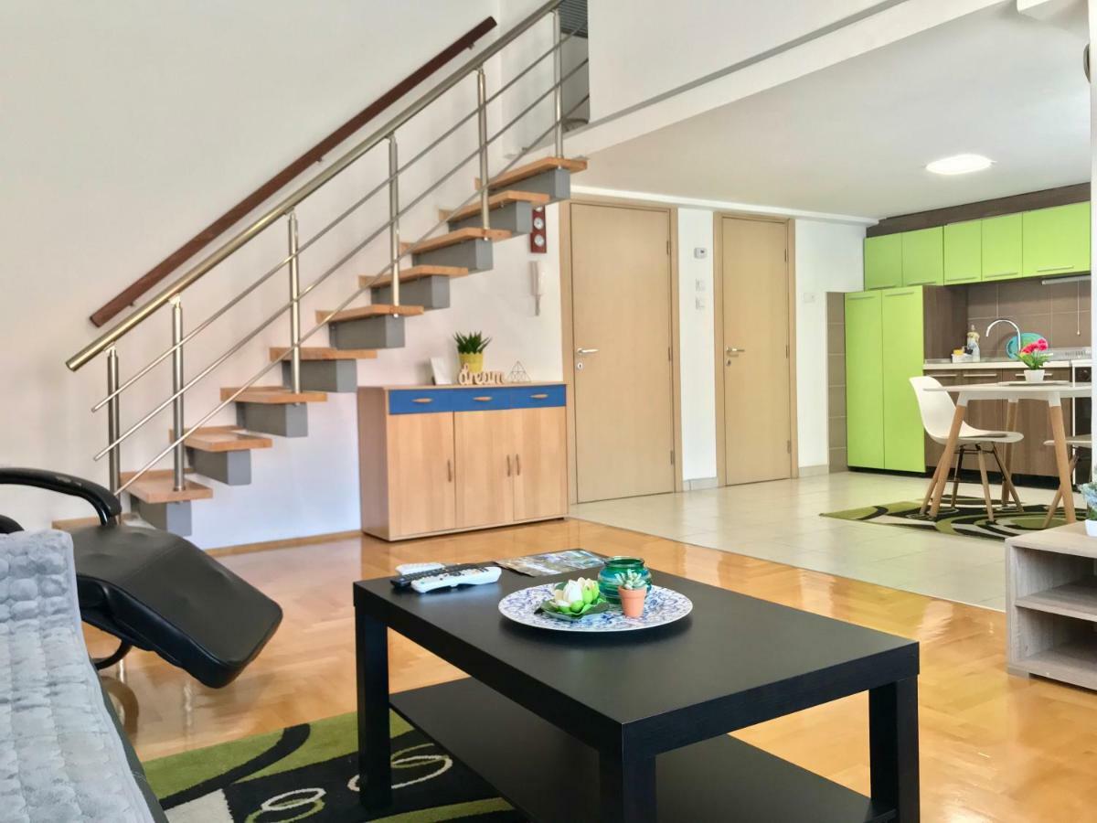 Regina'S Apartments Skopje Zewnętrze zdjęcie